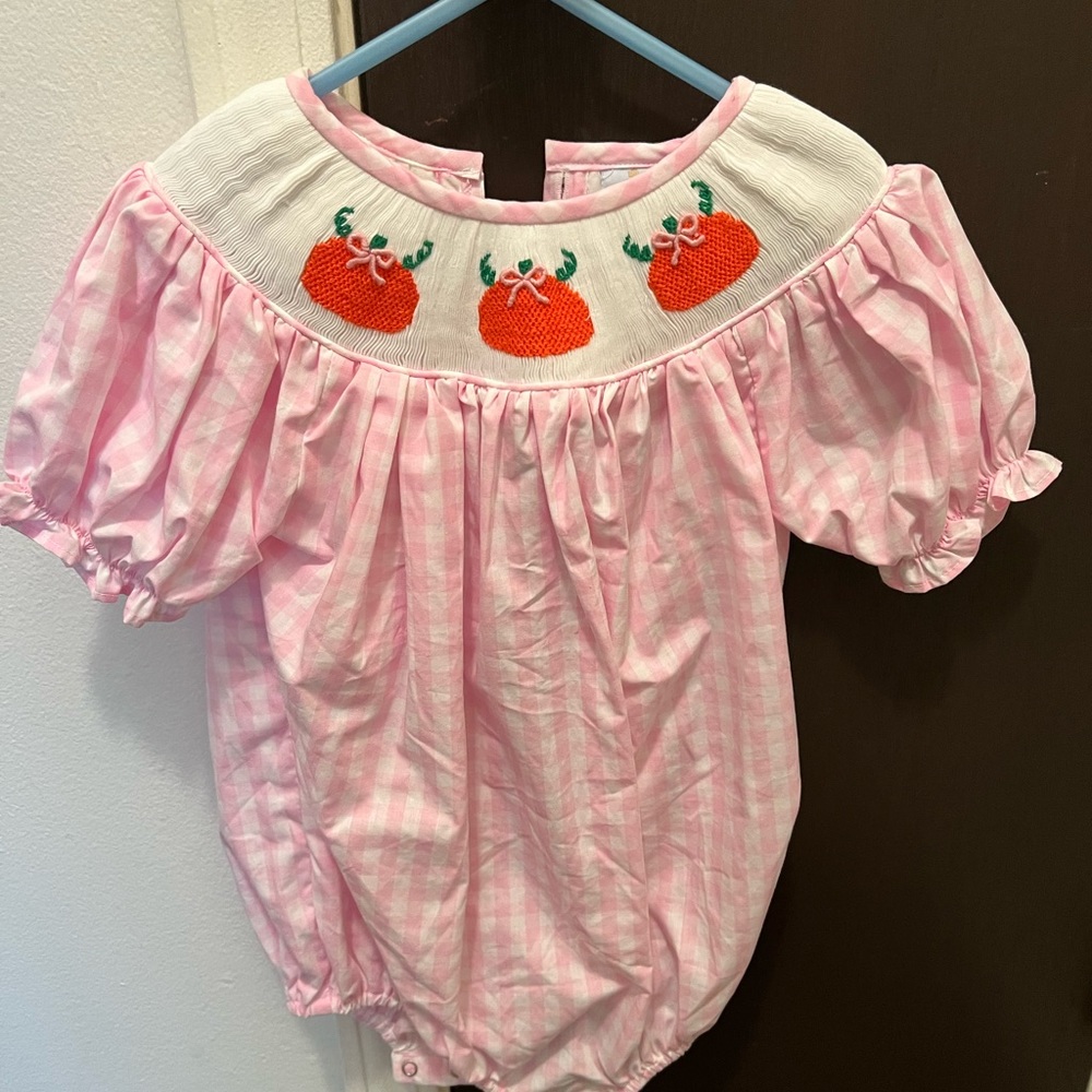 18 month bubble outift like new